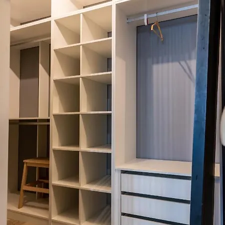 La Luz De By Time * 加的斯